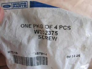 NOS Ford W302375 Screws 2006-07 Montego Freestyle 500 Five Hundred - Bild 1 von 2