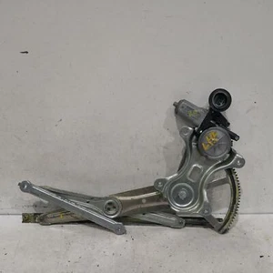 TOYOTA HILUX LEFT FRONT WINDOW REG/MOTOR POWER, 03/05-08/15 05 06 07 08 09 10 11 - Picture 1 of 2