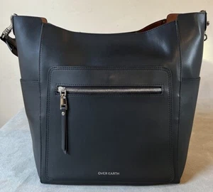 OVER EARTH flache schwarze Ledertasche Hobo Schultertasche silberne Hardware neu ohne Etikett - Bild 1 von 10