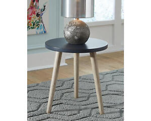 Signature Design by Ashley Fullersen Small Round Wood Accent Table, 18.5", Dark