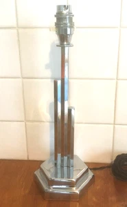 EINE ORIGINAL 30er JAHRE CHROM ART DECO TISCHLAMPE IN TOP ZUSTAND - MODERNIST - Bild 1 von 6