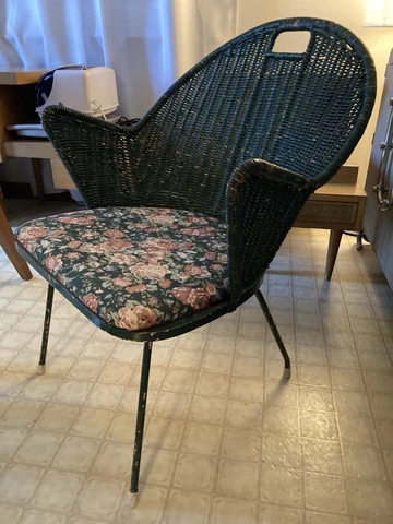 Wicker Rattan Iron Base Chair Vintage Papa Arms Cover