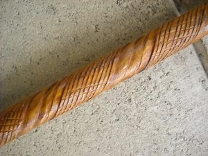**UNIQUE HAND CARVED SPIRAL PATTERN POSSIBLY INDIGINOUS WOODEN WALKING STICK** - Picture 1 of 10