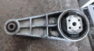 Daewoo Lacetti Engine Mount - Picture 1 of 2