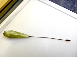 Vintage Hat Pin Gold Metal Green Mother of Pearl Effect Handle - Picture 1 of 9