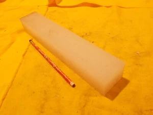 "BARRA DE POLIPROPILENO mecanizable 1 3/4"" 1 3/4"" x 2"" x 12"" - Imagen 1 de 1