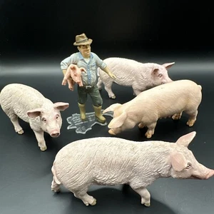 Schleich Pig Farmer And Pig Bundle - Picture 1 of 3