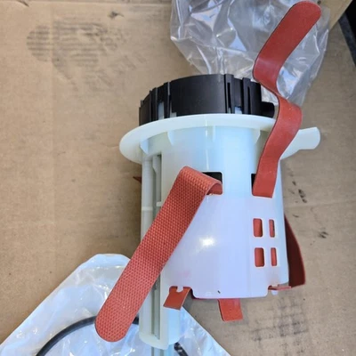 DEF Pump - OEM Ram 2500 3500 2019-2022 68457124AC  68457124AB -  New - Image 1 of 4