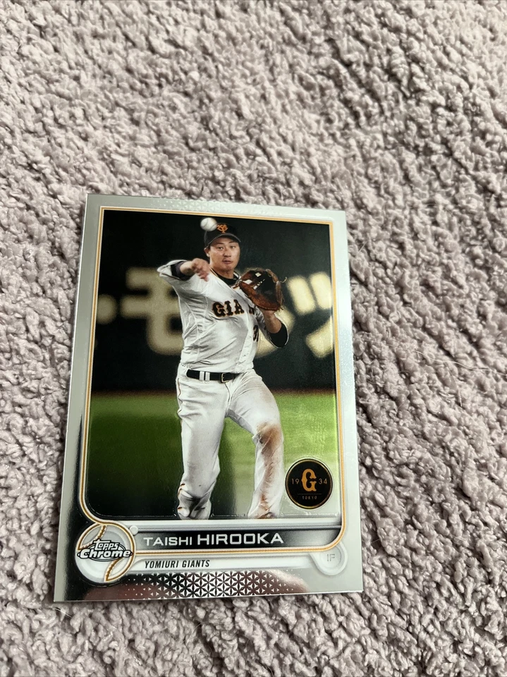 2022 Topps Chrome NPB Japan#108 Taishi Hirooka Yomiuri Giants baseball card - Image 1 of 1