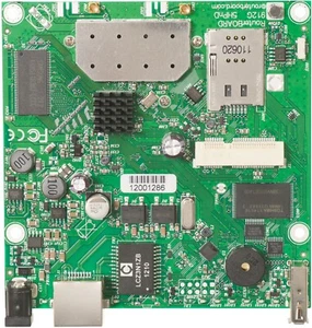 Mikrotik RB912UAG-5HPnD Wireless Dual Chain 5GHz RouterBoard 1xGigabit port - Picture 1 of 2