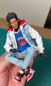 Juego de tela hecho a mano 1/12 para figura de acción SHF Mile#Morales (sin marca, sin figura) - Imagen 1 de 5