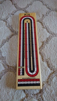 Deluxe Cribbage Board with Pegs Excellent Condition Bicycle - Image 1 of 2
