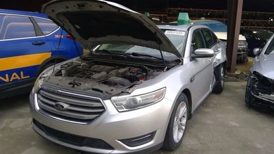 AC Compressor Fits 13-16 MKZ 5230599 - Image 1 of 4