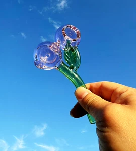 1pcs 5 inch Blown Glass Herb Smoking Ceremonial Tobacco Pipe, Glass Pipe-Cherry - Picture 1 of 7