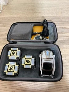 Robot Anki Cozmo 300-00030 (viene fornito con 3 blocchi) - Foto 1 di 23