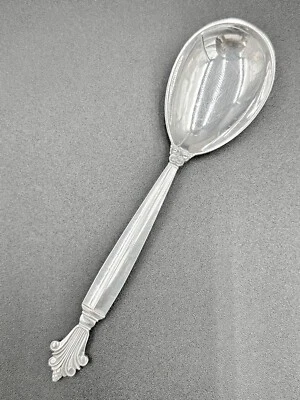 CUCHARA DE AZÚCAR ACANTHUS DE GEORG JENSEN PLATA ESTERLINA 6 PULGADAS DE LARGO Foto 1 de 3