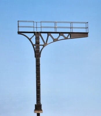 HO Scale SP Cantilever Kit (2390) - Image 1 of 4