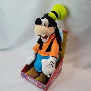 Goofy Just Play Plush Mickey Mouse Clubhouse 12" doll stuffed animal Walt Disney - Picture 1 of 8