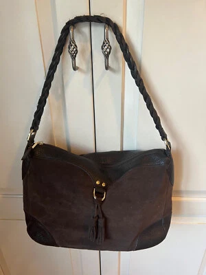 Cartera/bolso de hombro de gamuza marrón Talbot's, correa trenzada de cuero Foto 1 de 4