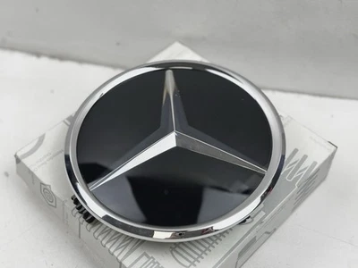 Insignia de radar distronic emblema parrilla delantera OEM MERCEDES GL GLA E ML A1648880411 Foto 1 de 4