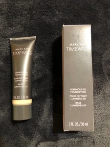 Mary Kay Timewise Luminous 3D Foundation ELFENBEIN W 150, 1 flüssige Oz. - Bild 1 von 3