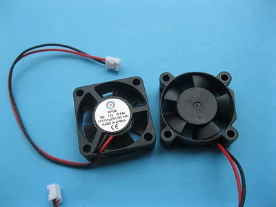 2 pcs Brushless DC Cooling Fan 12V 3010S 5 Blades 30x30x10mm Sleeve Bearing 2pin - Image 1 of 4