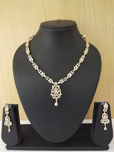 Etnico Indiano Placcato Oro Bollywood Sposa AD Collana Gioielli Set Orecchini A - Picture 1 of 1