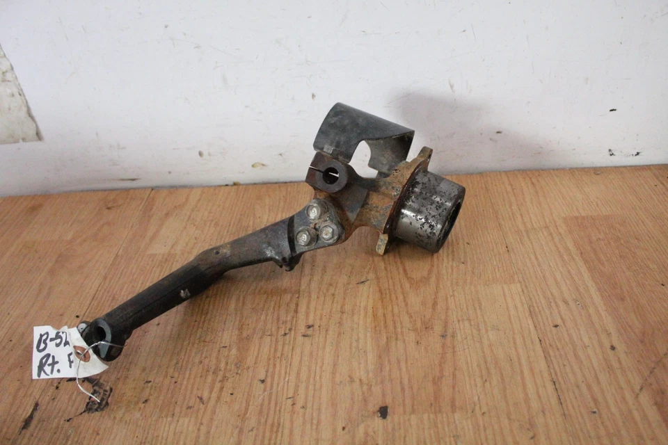 1999 Suzuki King Quad 300 LTF300F 4x4 Front Right Spindle / Knuckle - Image 1 of 4