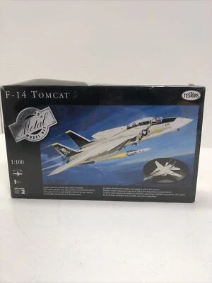 Testors F-14 Tomcat Metal Body 1:100 Model Kit  1999 - Image 1 of 4