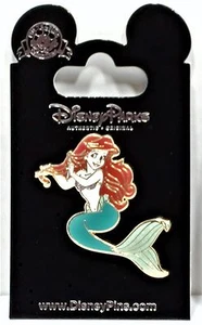 Disney The Little Mermaid Ariel Brushing Hair With Dinglehopper Pin NEW CUTE - Picture 1 of 1