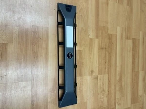 Dell Poweredge R710/810/815 Front Bezel (No Key) ___ HP725 - Picture 1 of 2