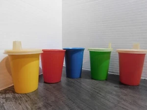 Vtg Set of (5) Tupperware Childs Bell Tumblers Drinking Cups 3 Lids - Picture 1 of 5