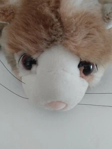 Little Pet hospitol Calico Cat laying down, Realistic cat, stuffed animal - Foto 1 di 6