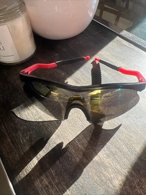 Gafas de sol Oakley M Frame Gen 1 rosa y negro vintage EE. UU. AÑOS 80 90 Foto 1 de 4