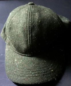 Sombrero de béisbol para mujer Donegal - Universal Thread™ oliva - Imagen 1 de 6