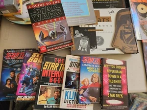   Star Trek Collection ! Tons Of Stuff! Free Shipping  WOW! - Picture 1 of 7