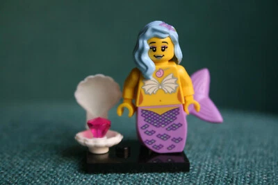 LEGO Minifigure The LEGO Movie Series Marsha Queen Of The Mermaids 71004 w Chklt - Image 1 of 4