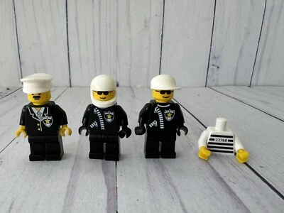 Lego #6398 ~ Sede del Recinto Central de la Ciudad ~ Varias Minifiguras ~ 1993 ~ Retirado Foto 1 de 4