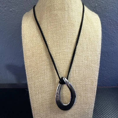 LIA SOPHIA Silver Tone Pendant Black Necklace 16 -19 Inches Cocktail Statement - Image 1 of 4