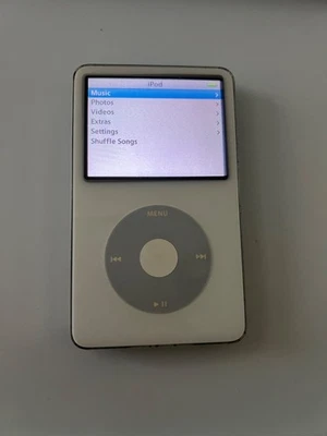 iPod Classic/Video 5ta GENERACIÓN 30GB BLANCO Foto 1 de 4