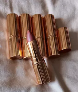 W7 Romantic Pink Nude Matte Lipstick Lot of 5 Perfect Pout Gold Luxury .11 oz - Picture 1 of 3