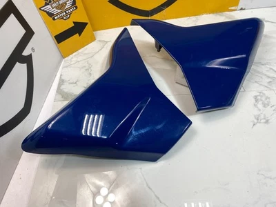 Cubiertas laterales originales para triciclo Tri Glide Harley-Davidson OEM 09-25 Foto 1 de 4
