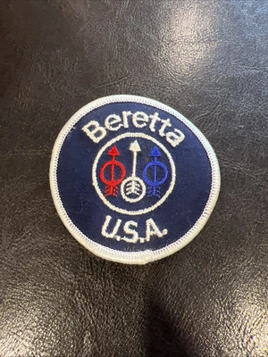 Beretta EE. UU. Armas de Fuego Logo Parche Bordado Hierro Coser Vintage Retro Chaqueta Sombrero Foto 1 de 3