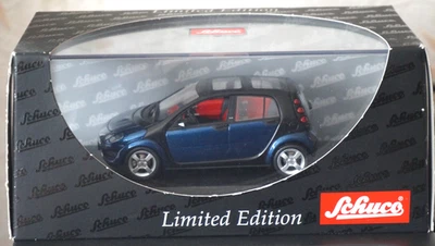 SCHUCO 1/43 - SMART FORFOUR - 2004 - Photo 1/4