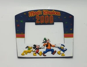 Walt Disney World Park Magic Kingdom 2000 Picture Magnet - Picture 1 of 2