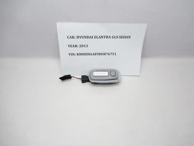 Hyundai Elantra 2013 luz de tocador delantera izquierda OEM Foto 1 de 4