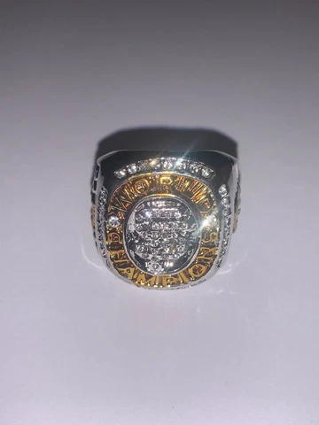 2010 San Francisco SF Giants Championship Replica World Series Ring Size 11 Cover