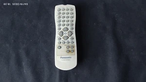 Panasonic LSSQ0383 OEM 6 inch TV VCR FM Radio White - Picture 1 of 3