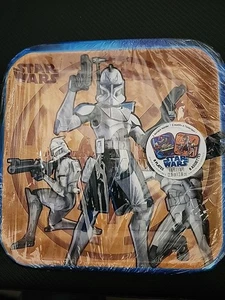 Disney Star Wars Storm Troopers YODA 2 Designs 1 PACK DESSERTTELLER 8ct - Bild 1 von 5