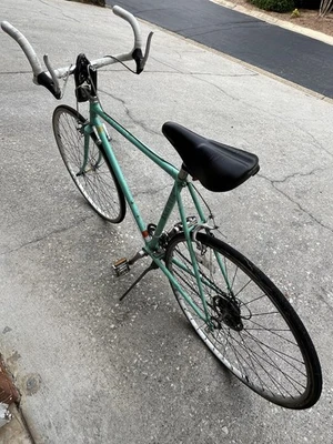 Bicicleta Vintage 1972 Schwinn Varsity 10 Velocidades Verde Original Não Restaurada - Imagem 1 de 4